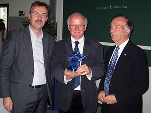 David Banister receiving award