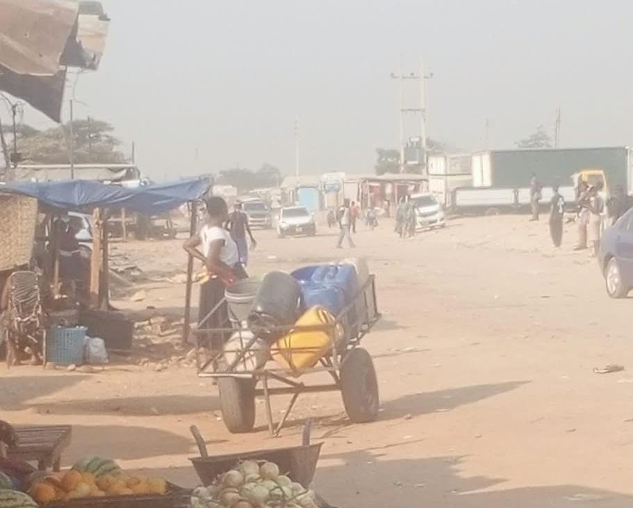 Water collection Zimbabwe